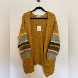 NWT Mustard Cardigan with Slight Bubble Sleeve